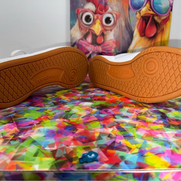 Classic Reebok Sneakers - Picture 13 of 13